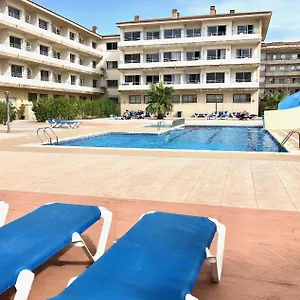 apartamentos-familiares-sa-gavina-medes.catalonia-hotels.com/
