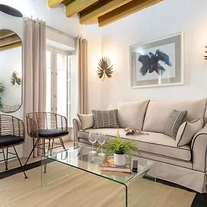 Genteel Padre Marchena Appartement